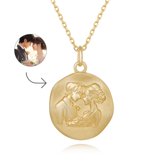 Romantic Couple Relief Pendant - Custom Gold Keepsake Necklace